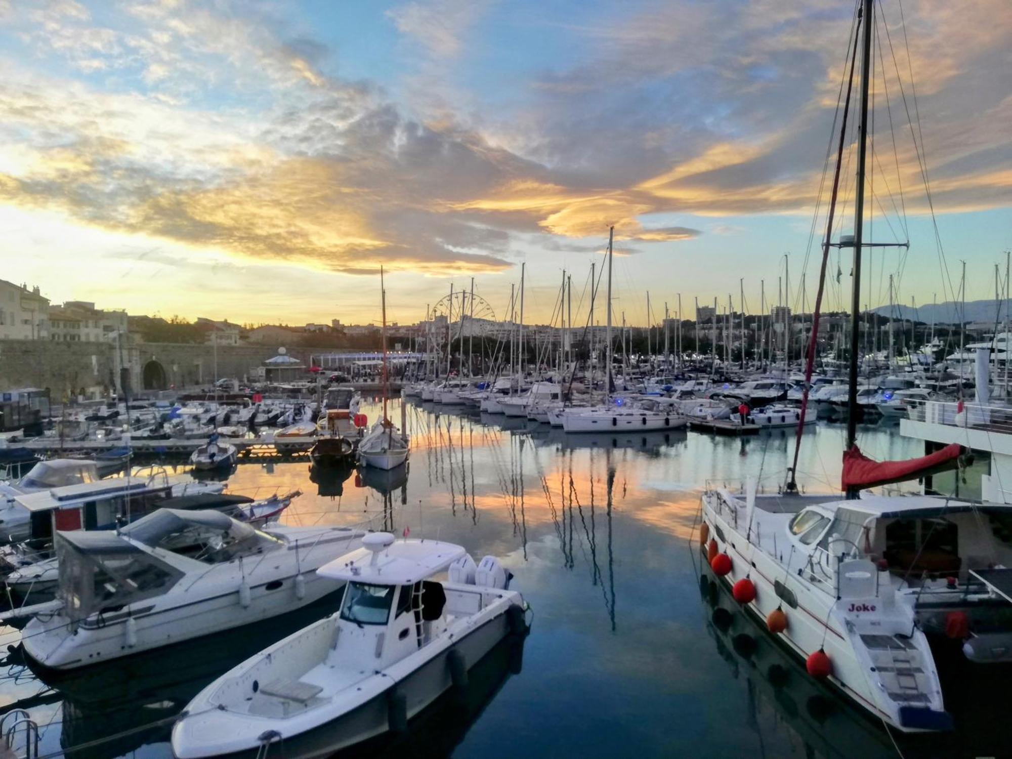 Escapade Antiboise Avec Parking Inclus Ξενοδοχείο Αντίμπ Εξωτερικό φωτογραφία